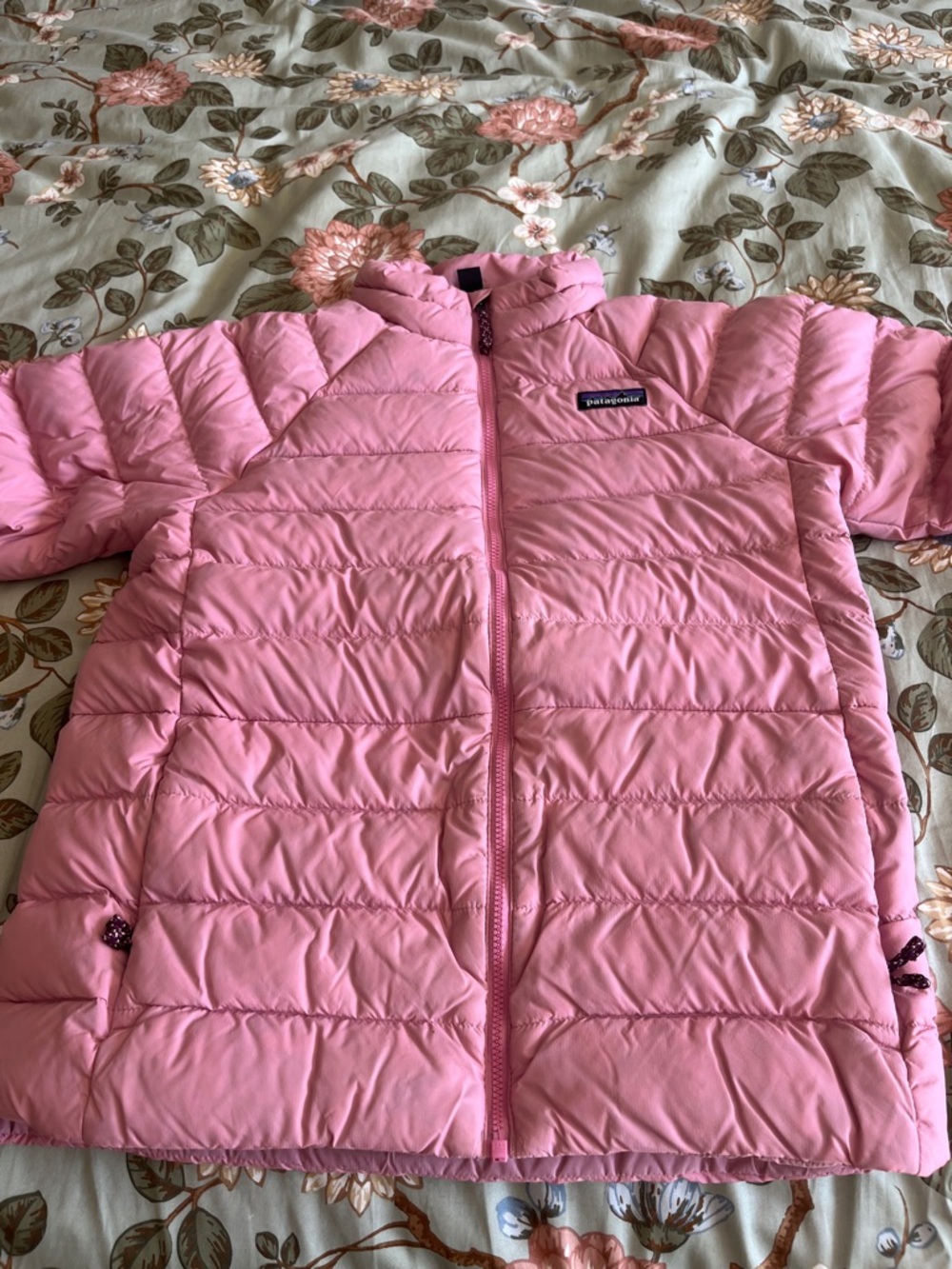 Patagonia Pink Quilted Hooded Puffer Jacket sz L (12)